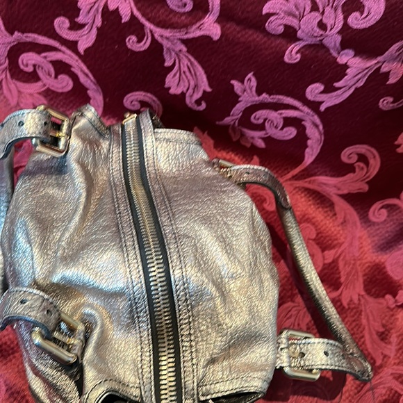 Large Pewter/metallic Burberry handbag - Picture 7 of 16